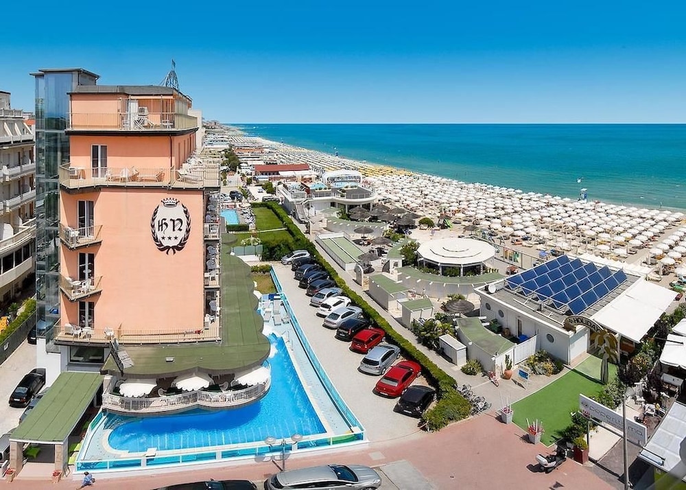 

Milano - Pinarella Di Cervia - Hotel Negresco