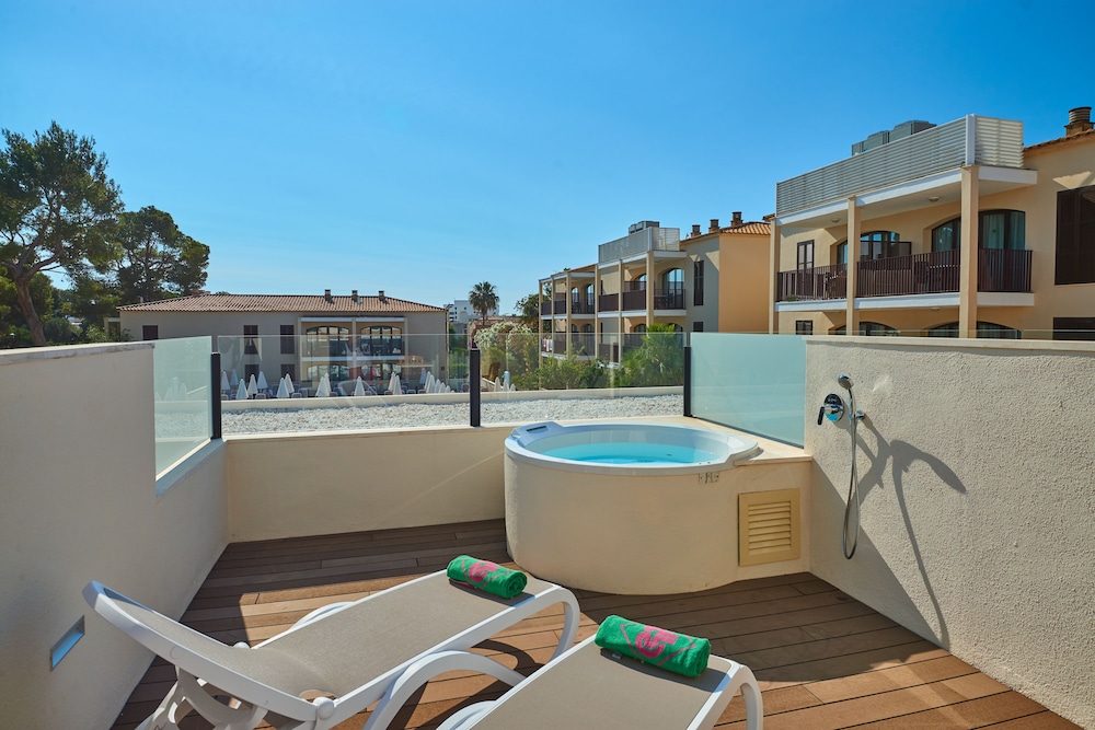

Bologna - Sant Llorenç des Cardassar - Protur Floriana Resort Aparthotel