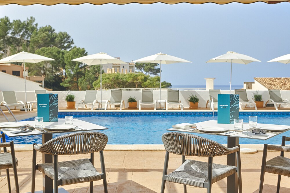 

Roma - Andratx - Universal Aparthotel Don Camilo