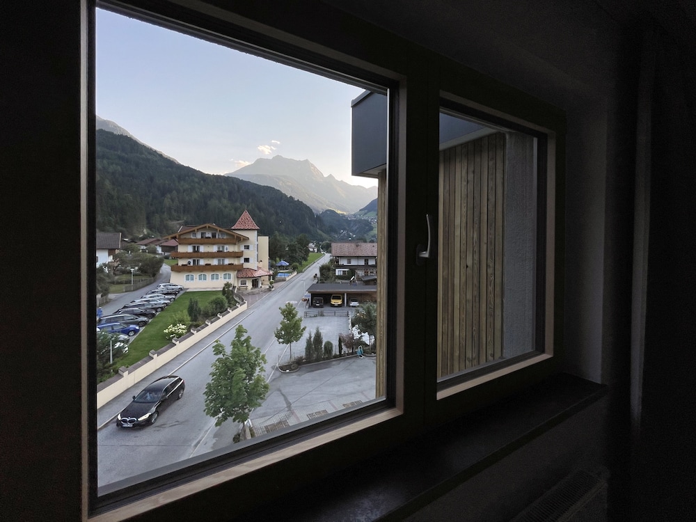

Napoli - Mayrhofen - Hotel & Suites Glück Auf