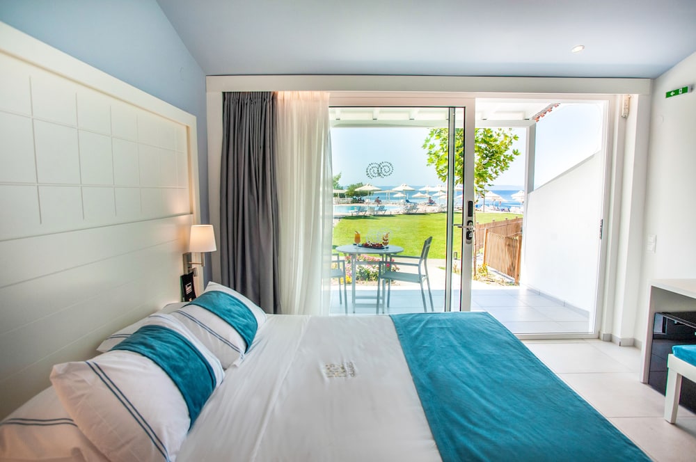 

Roma - Lagomandra - Acrotel Lilyann Boutique Hotel