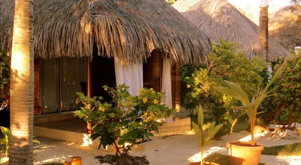 

Roma - Bora Bora - Village Temanuata