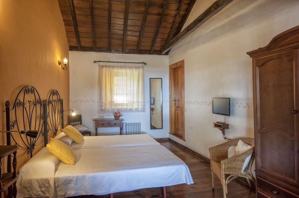 

Milano - Villa de Arico - Hotel Rural Senderos de Abona