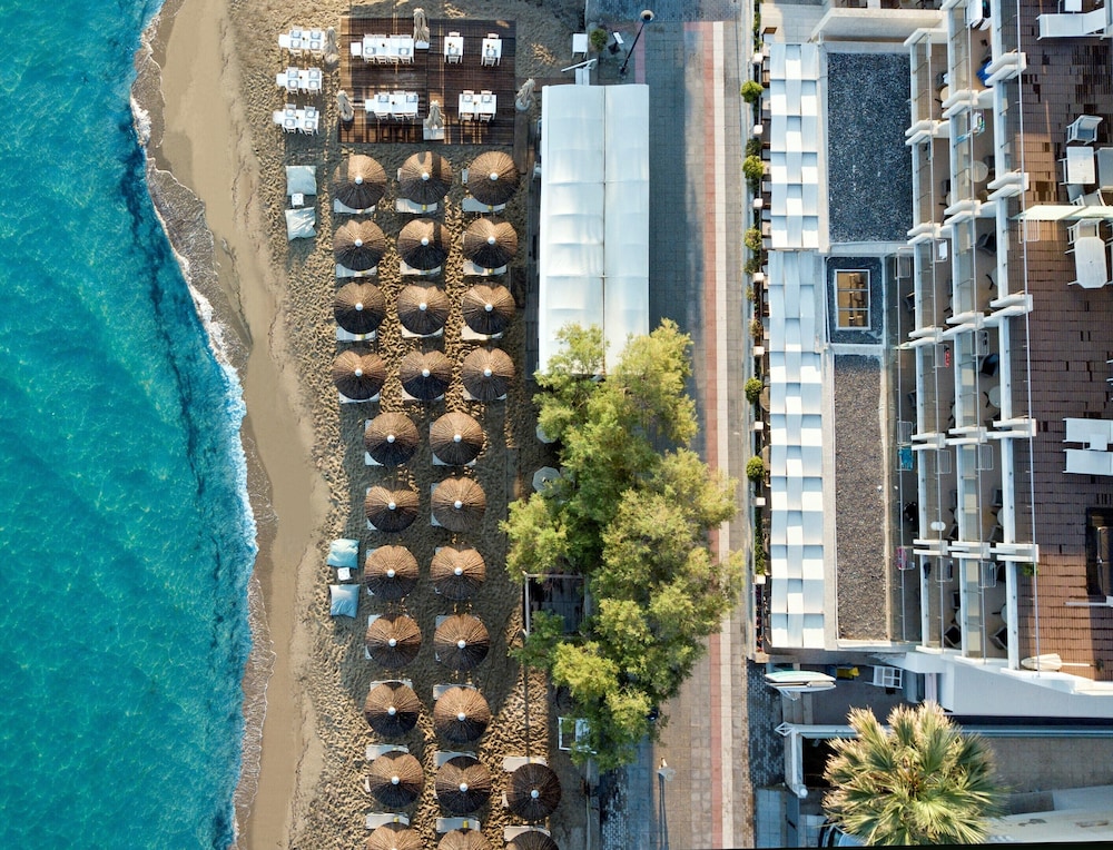 

Milano - Perea - Golden Star City Resort