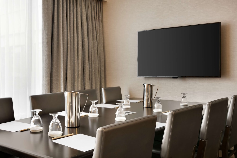

Roma - Vienna (VA) - DoubleTree by Hilton McLean Tysons