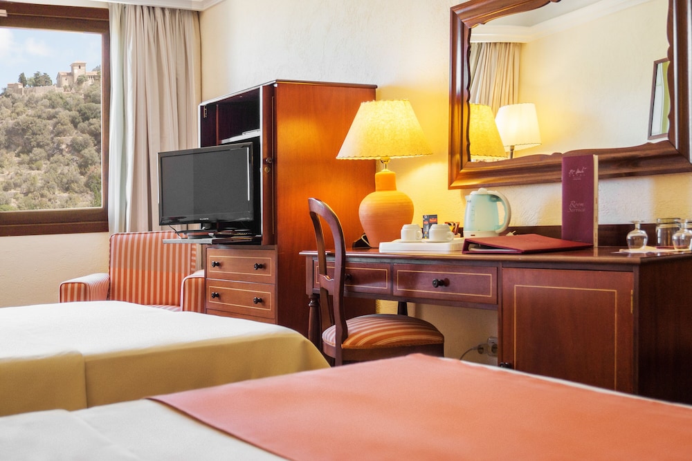 

Palermo - Sóller - Hotel Es Molí