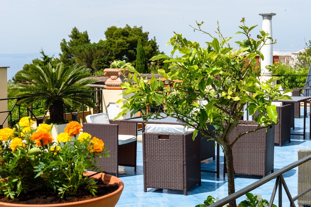 

Roma - Isola di Capri - Hotel Bussola di Hermes