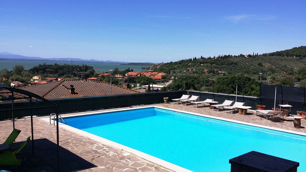 

Milano - Umbria, Italia - Hotel Cavalieri