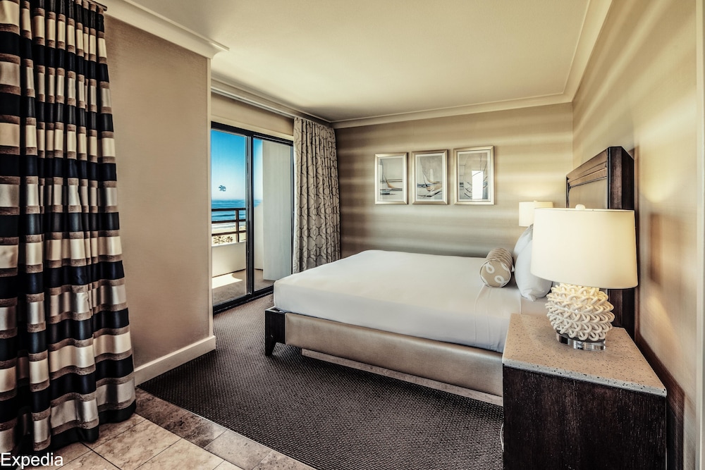 

Milano - Newport Beach - The Waterfront Beach Resort, A Hilton Hotel