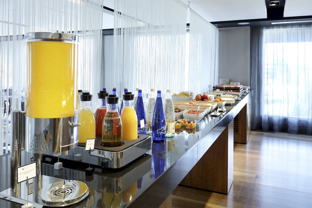 

Milano - Aeroporto di Madrid - Eurostars Madrid Congress
