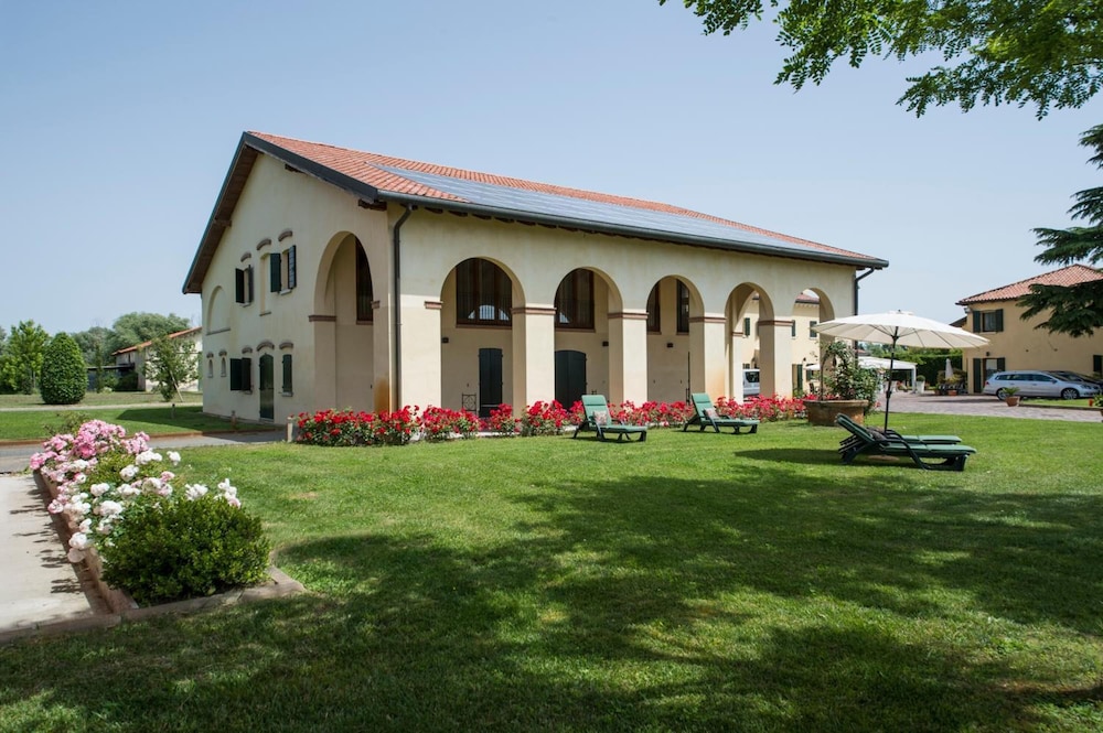 

Milano - Venezia, Aeroporto Marco Polo - Hotel Venice Resort Airport