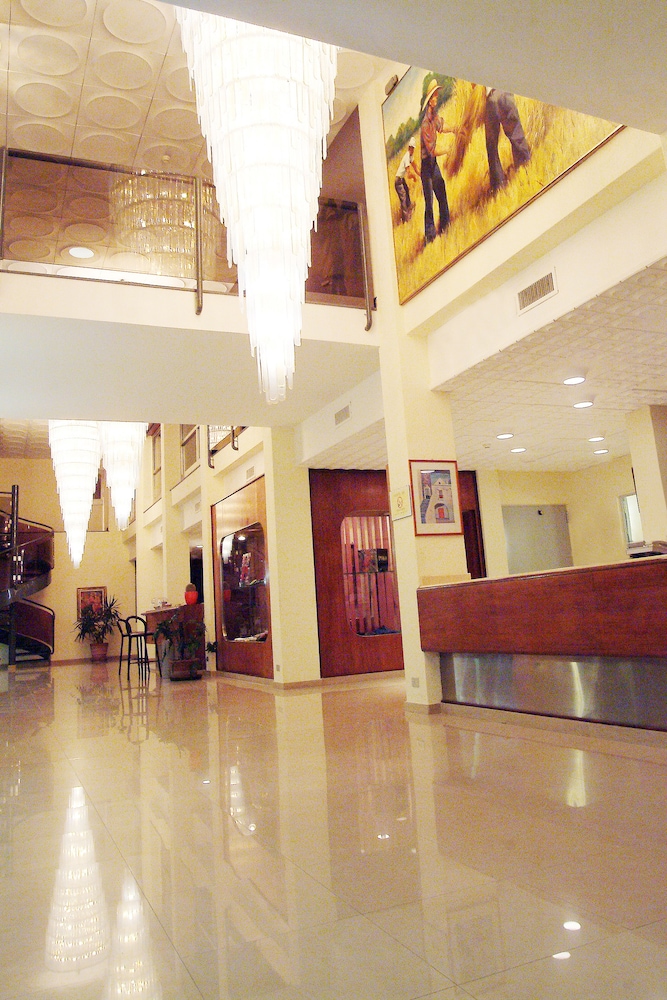 

Napoli - Bari - Hotel HR