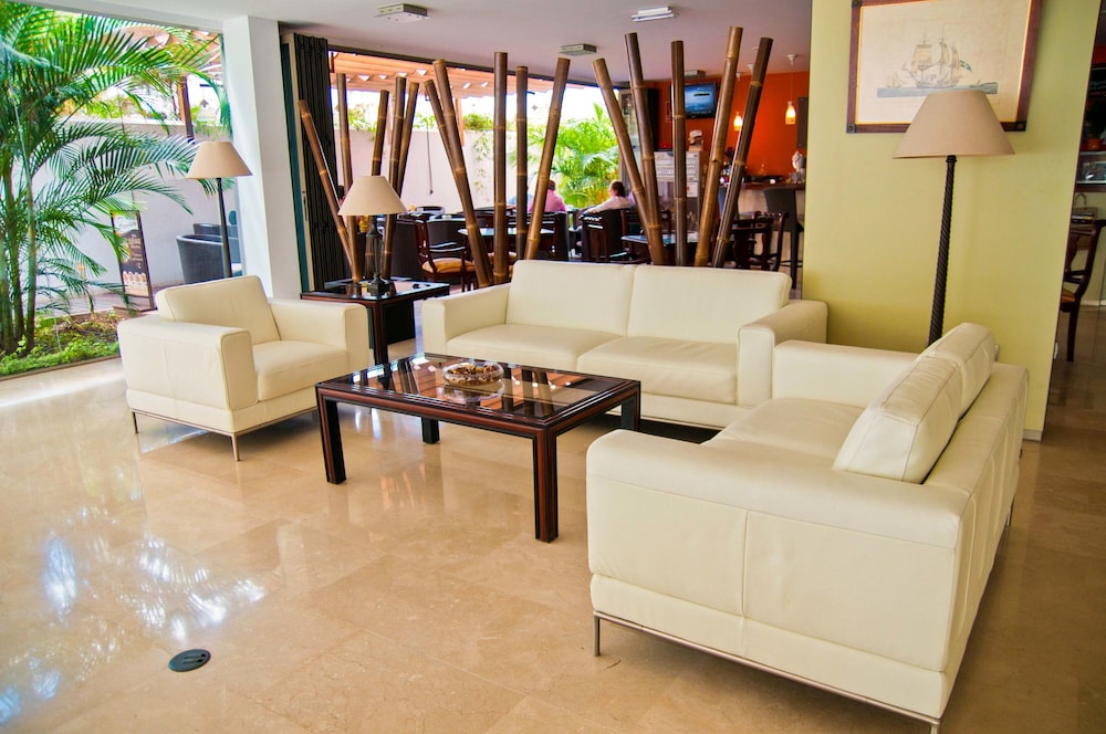 

Alghero - Santa Cruz de Tenerife - Hotel Colón Rambla