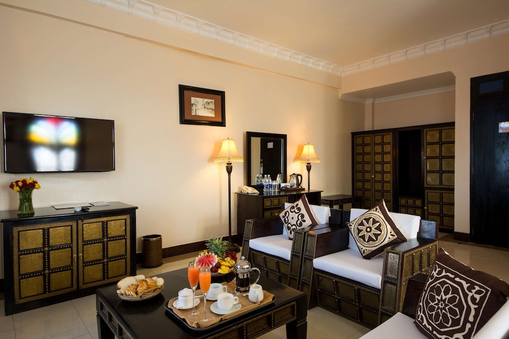 

Verona - Zanzibar Town - Golden Tulip Stone Town Boutique