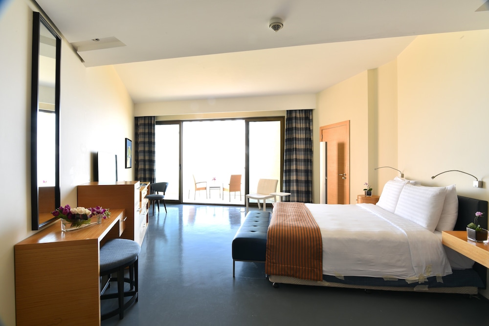 

Venezia - Sweimeh - Kempinski Hotel Ishtar Dead Sea