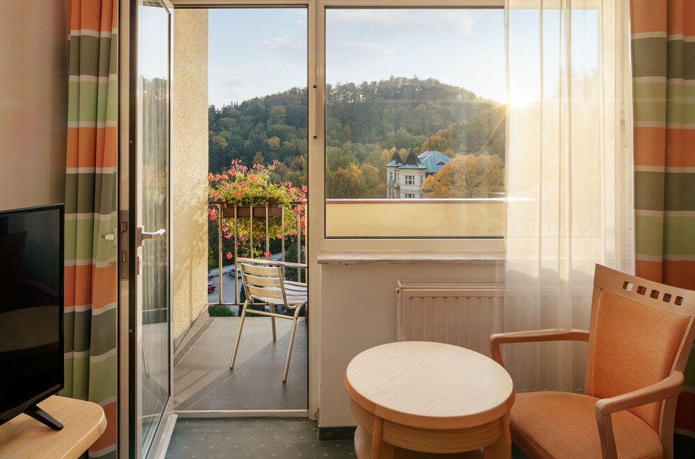 

Milano - Karlovy Vary - Spa Resort Sanssouci