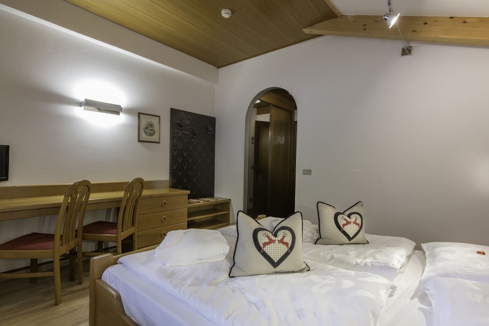 

Bari - Penia - Hotel Ramon