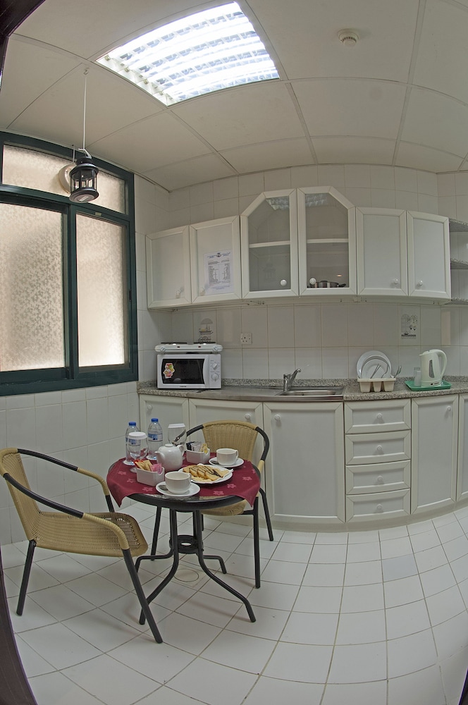 

Napoli - Sharjah - Al Maha Regency Hotel Suites - Managed by Aoudi Consultants