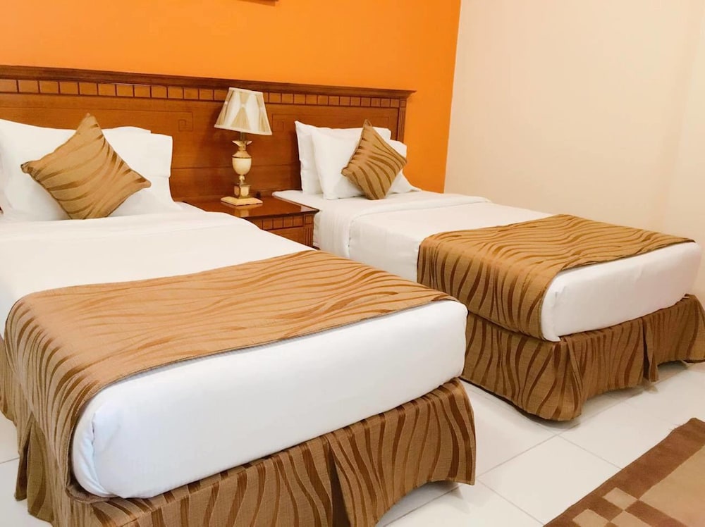 

Napoli - Sharjah - Al Maha Regency Hotel Suites - Managed by Aoudi Consultants