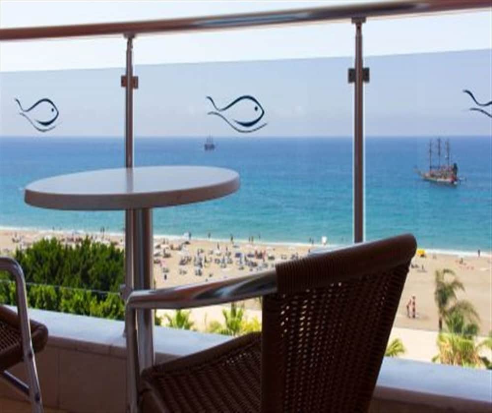 

Milano - Konaklı - Kleopatra Balik Hotel