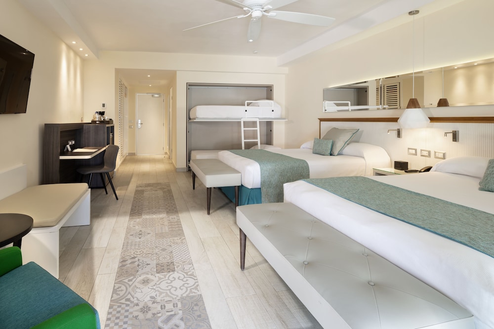 

Firenze - Bayahibe - Catalonia Bayahibe – All Inclusive