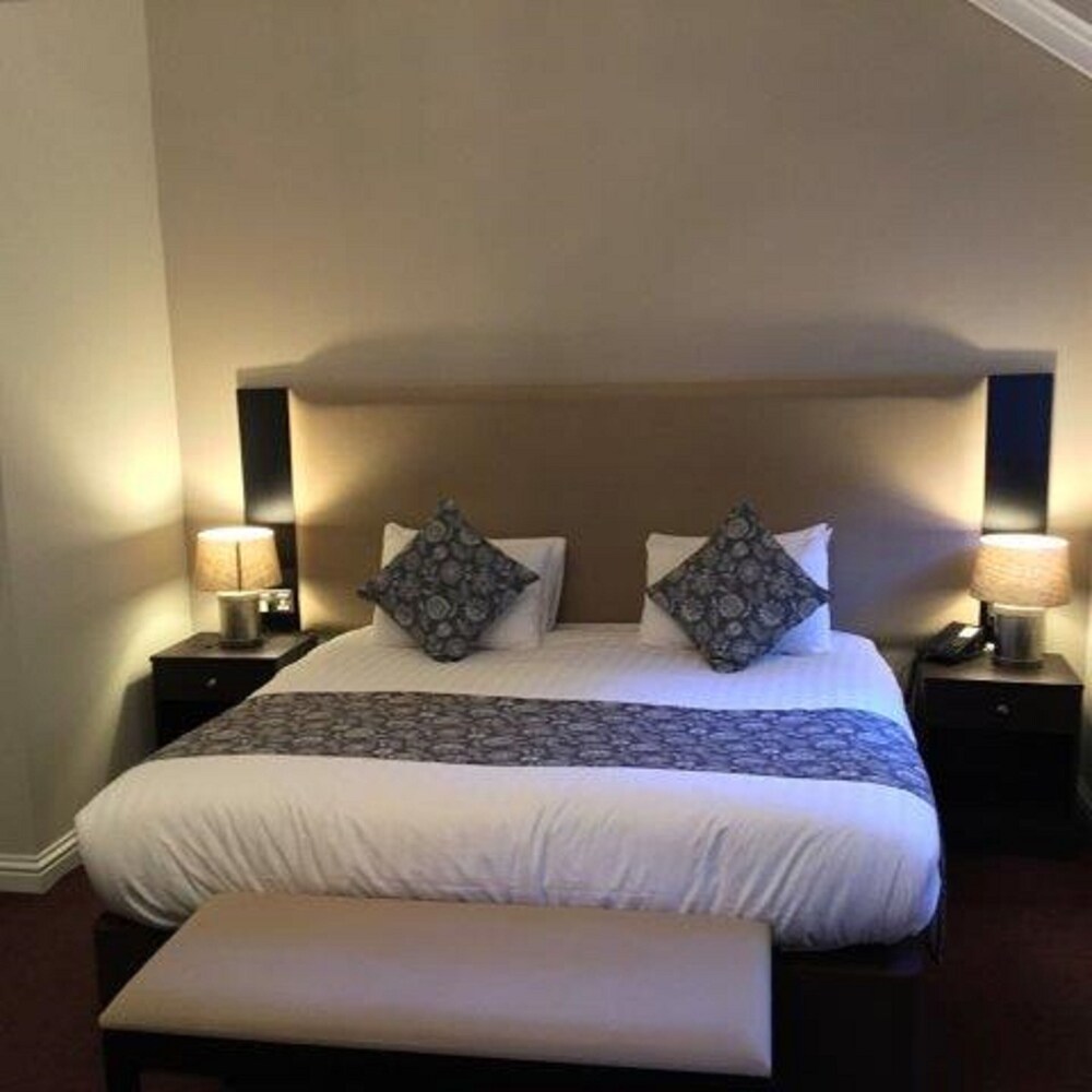 

Roma - Isle of Skye - Kyle Hotel