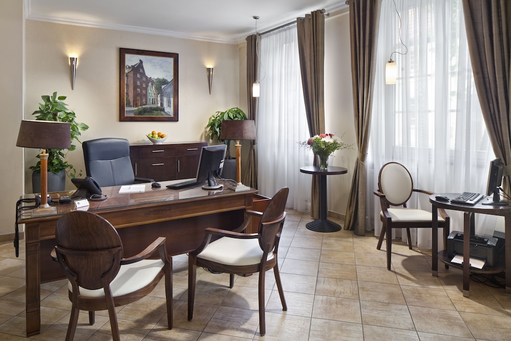 Hotel Bonum Old Town