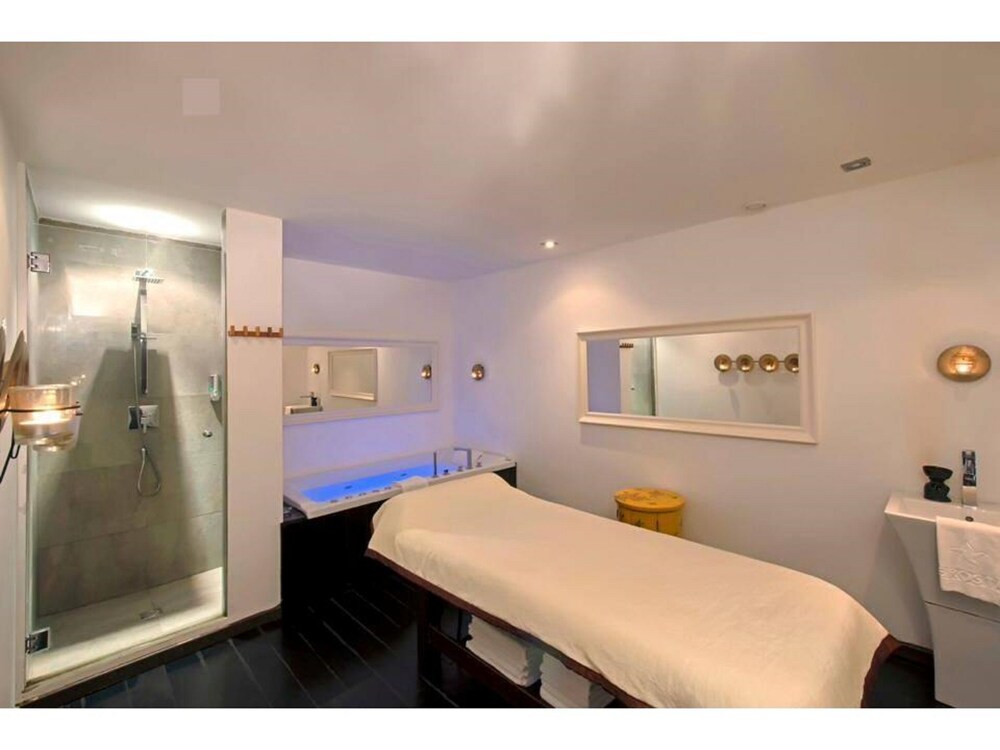 

Milano - Santa Margalida - Vell Mari Hotel & Resort