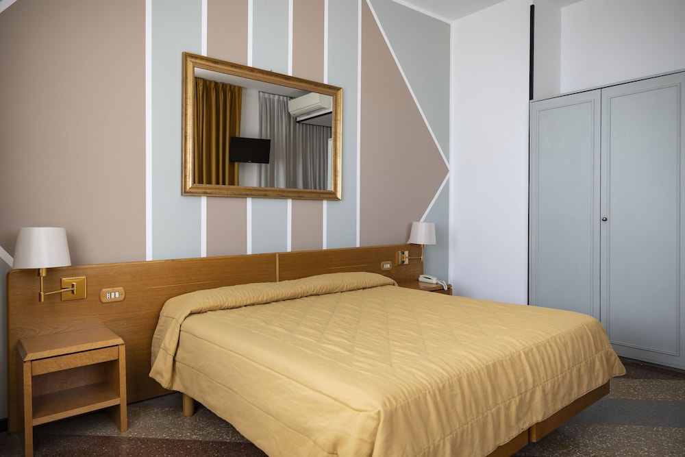 

Milano - Ladispoli - Hotel Villa Margherita