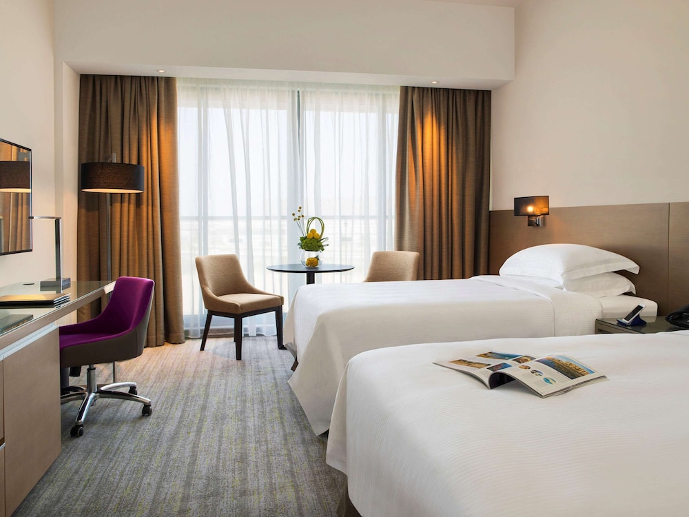 

Roma - Seeb - Novotel Muscat Airport