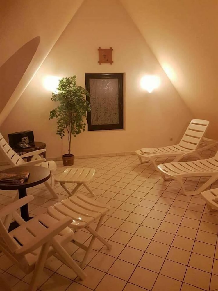 

Roma - Dresda - Hotel & Restaurant Klosterhof