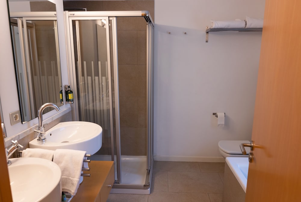 

Roma - S'agaro - Hotel NM Suites by Escampa Hotels