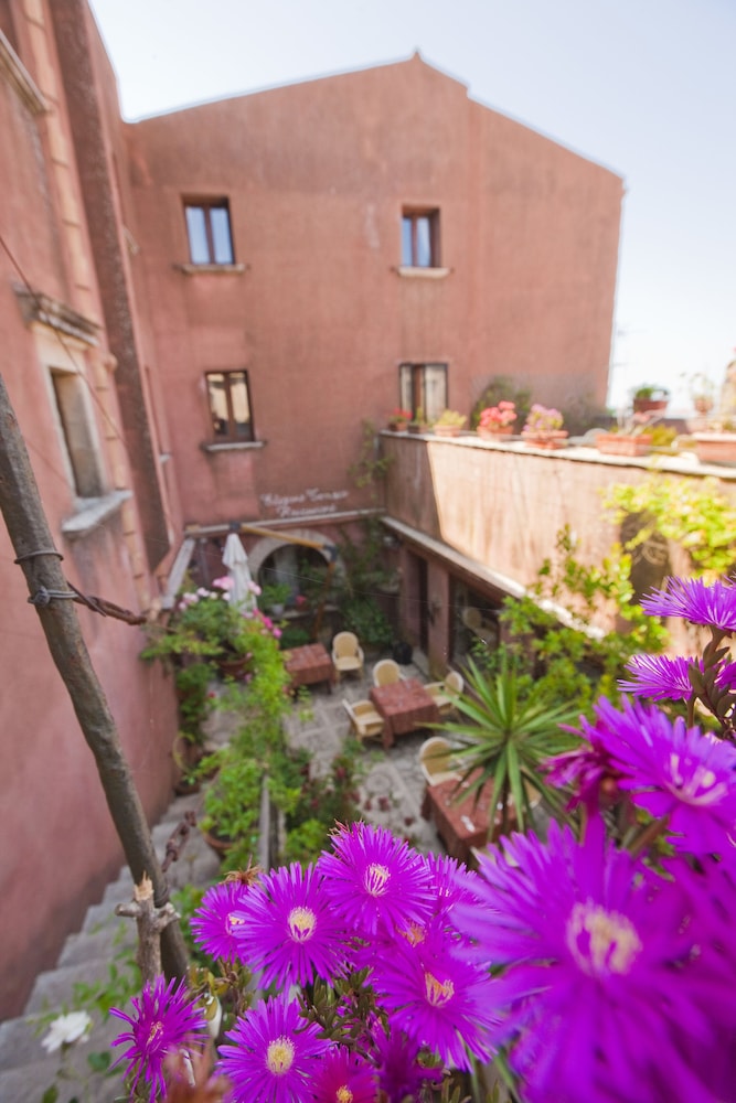 

Palermo - Tonnara di Bonagia - Hotel Elimo
