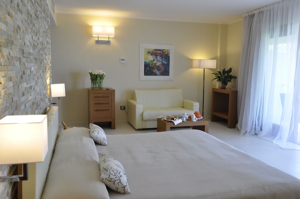 

Bari - Pugnochiuso - Pugnochiuso Resort Hotel del Faro