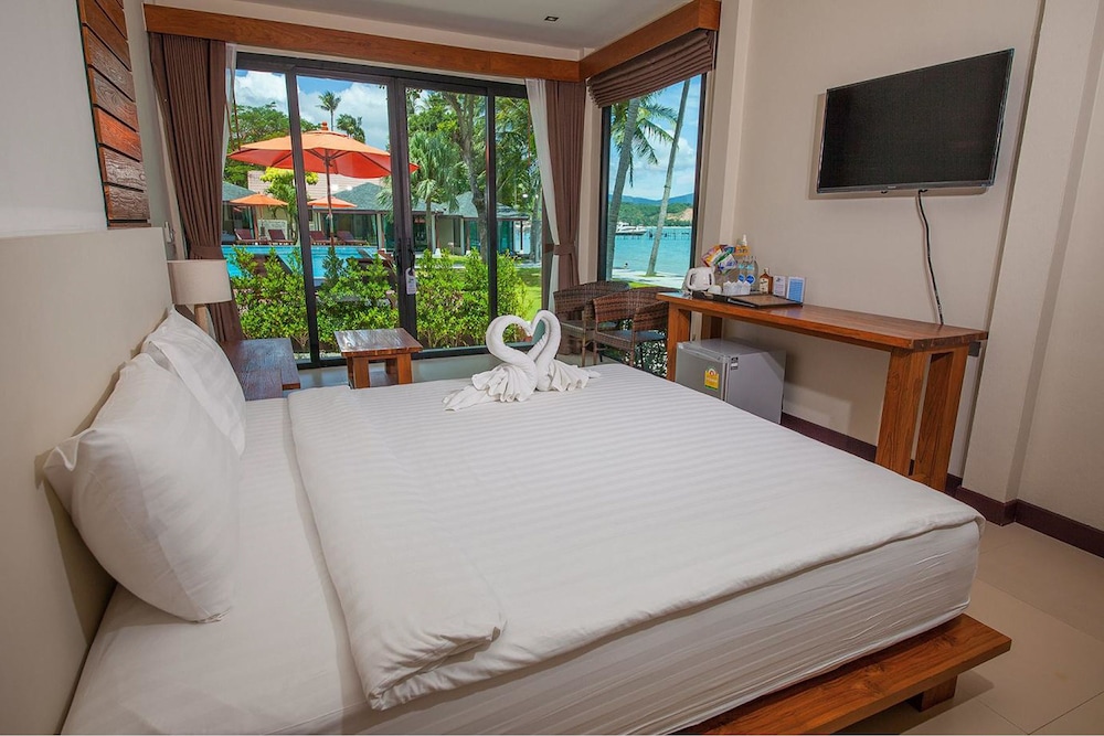 

Milano - Bo Phut Beach - Samui Mermaid Resort
