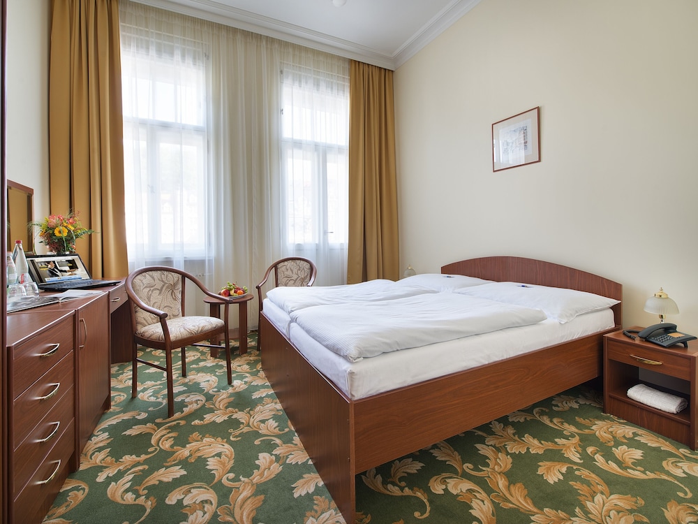 

Milano - Karlovy Vary - EA Hotel Elefant