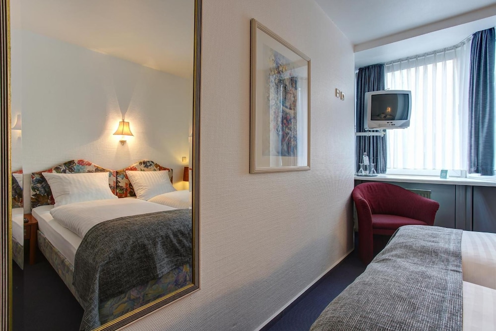 

Venezia - Colonia - Centro Hotel Arde Koln, Trademark Collection by Wyndham