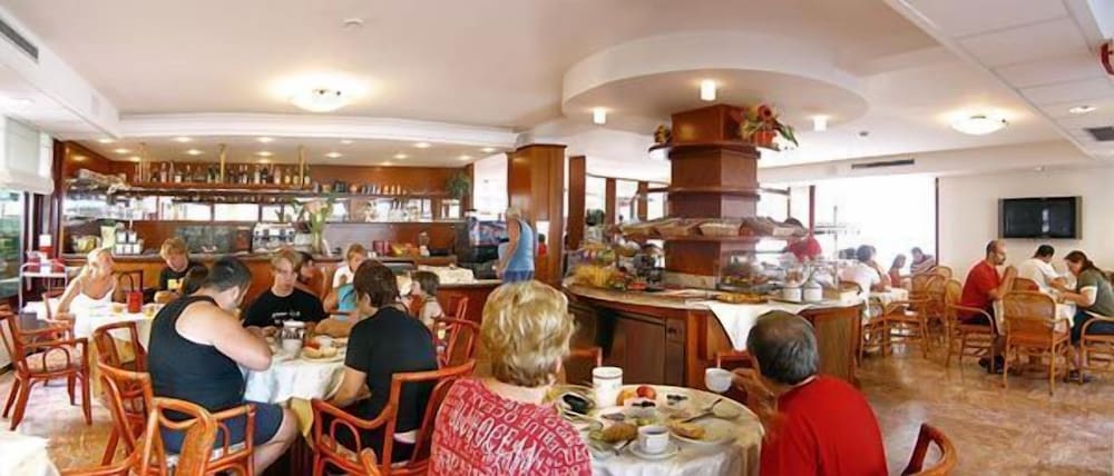 

Cagliari - Cavallino-Treporti - Hotel Nelson