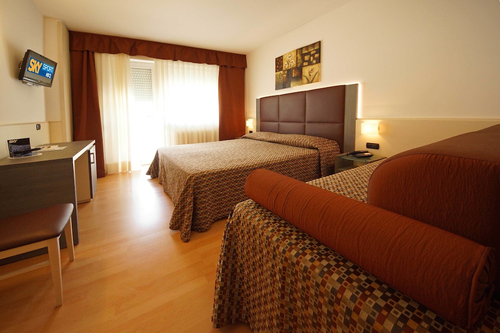 

Catania - Riva del Garda - Hotel Campagnola
