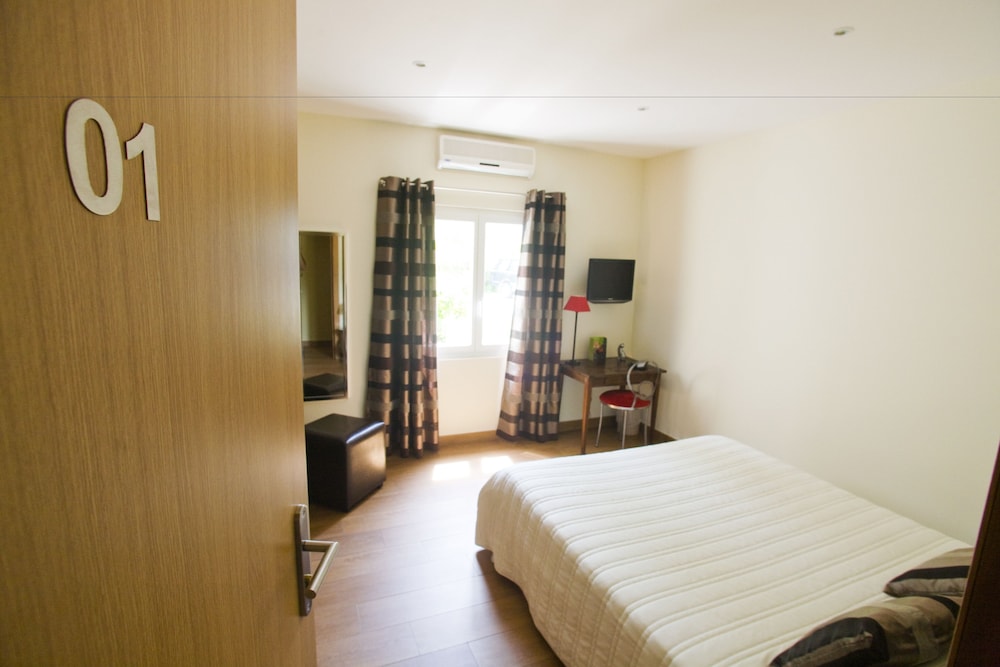 

Milano - Calvi - Hotel Cesario