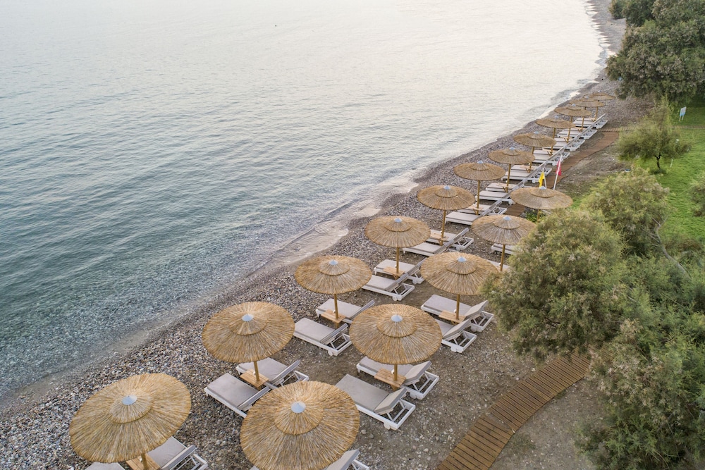 

Verona - Karlovassi - Samaina Inn