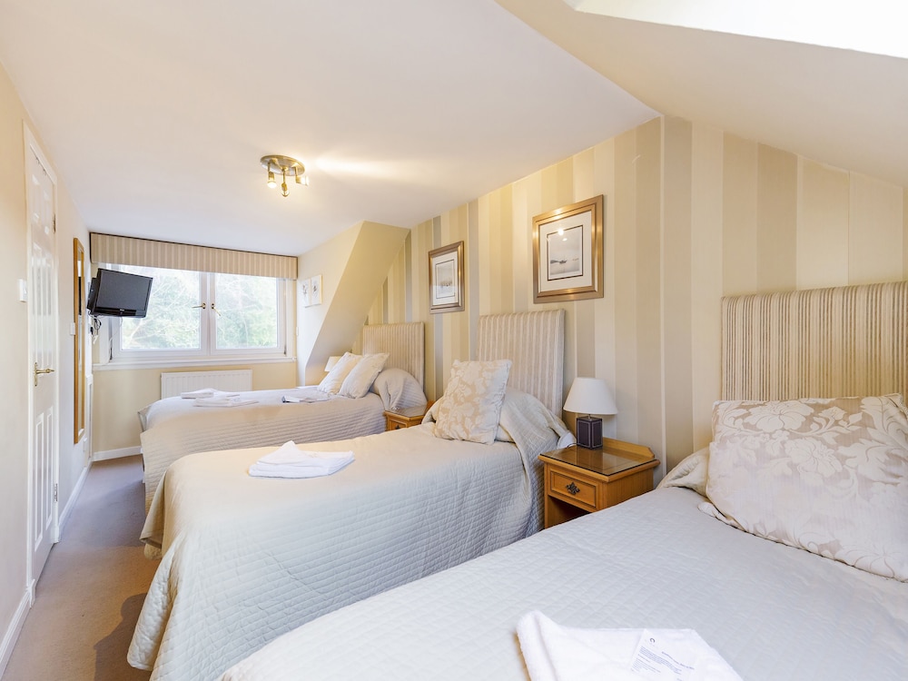 

Venezia - Edimburgo - Arden Guest House, Craigmillar Castle Edinburgh