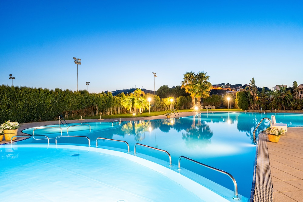 

Lamezia Terme - Scilla - Capo Peloro Hotel
