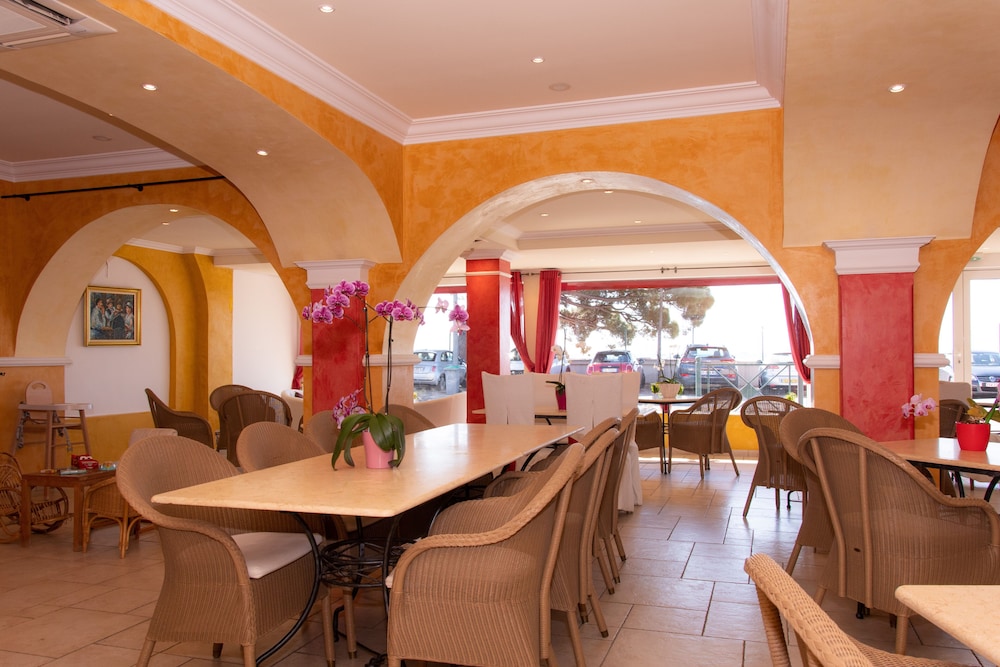 

Venezia - Saint-Tropez - Hôtel & Spa La Villa
