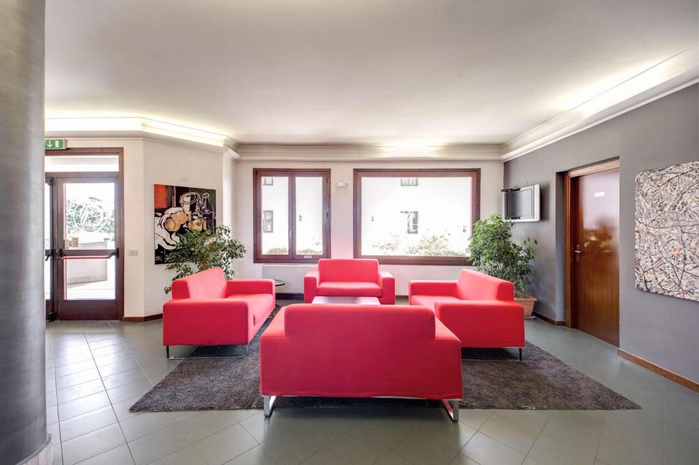 

Olbia - Ciampino - Hotel Alba Roma