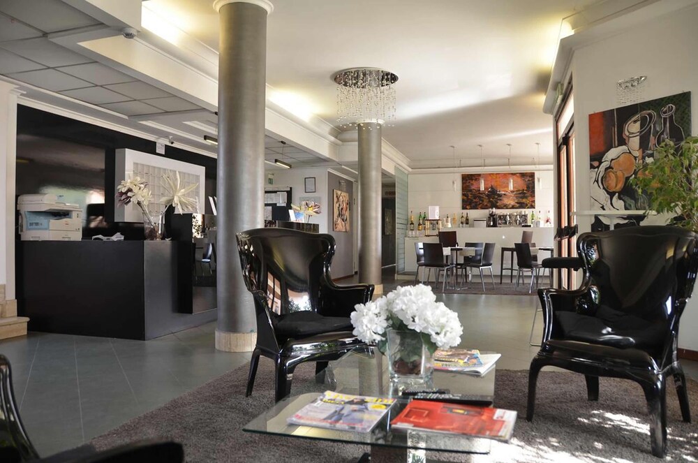 

Olbia - Ciampino - Hotel Alba Roma