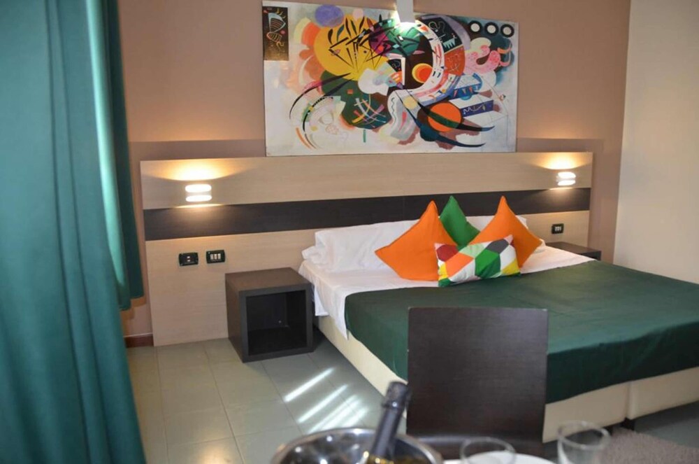 

Olbia - Roma - Hotel Alba Roma