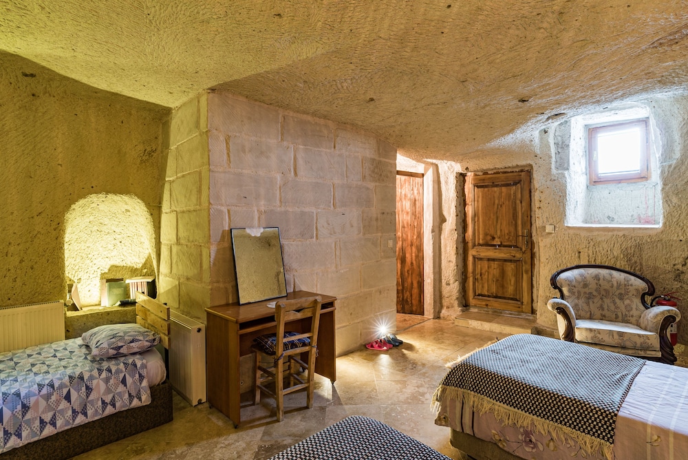 

Roma - Nevsehir - Atilla's Cave Hotel