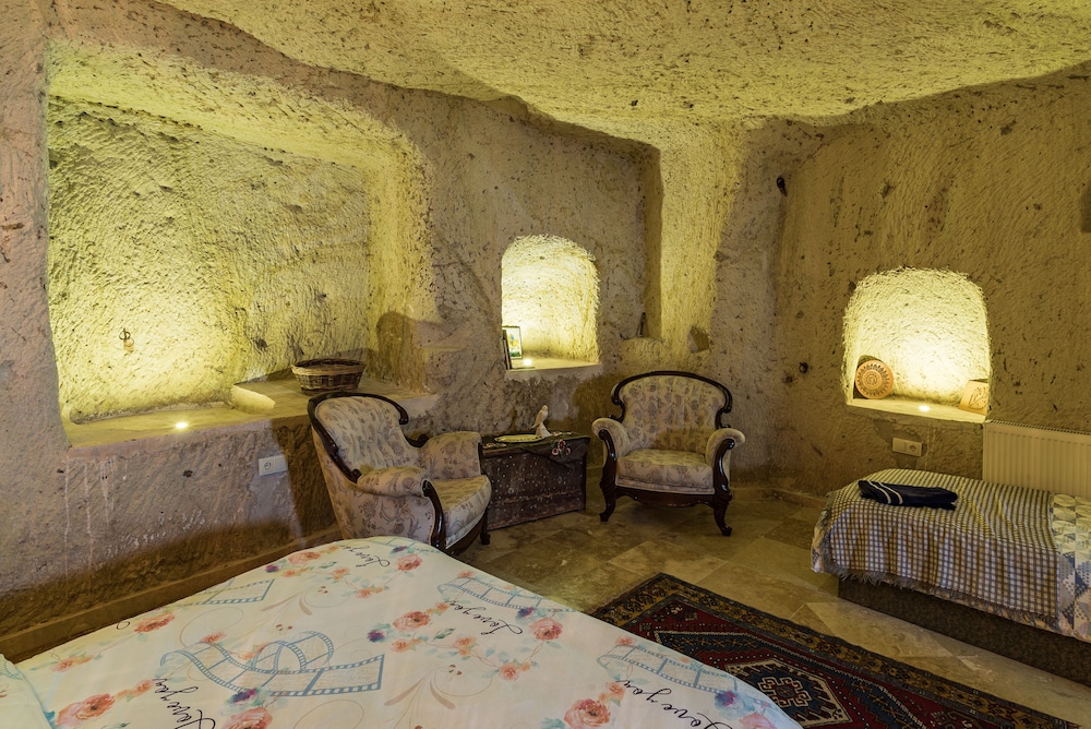 

Roma - Cappadocia, Turchia - Atilla's Cave Hotel