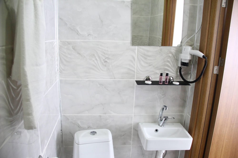 

Torino - Istanbul - Marpalace Hotel
